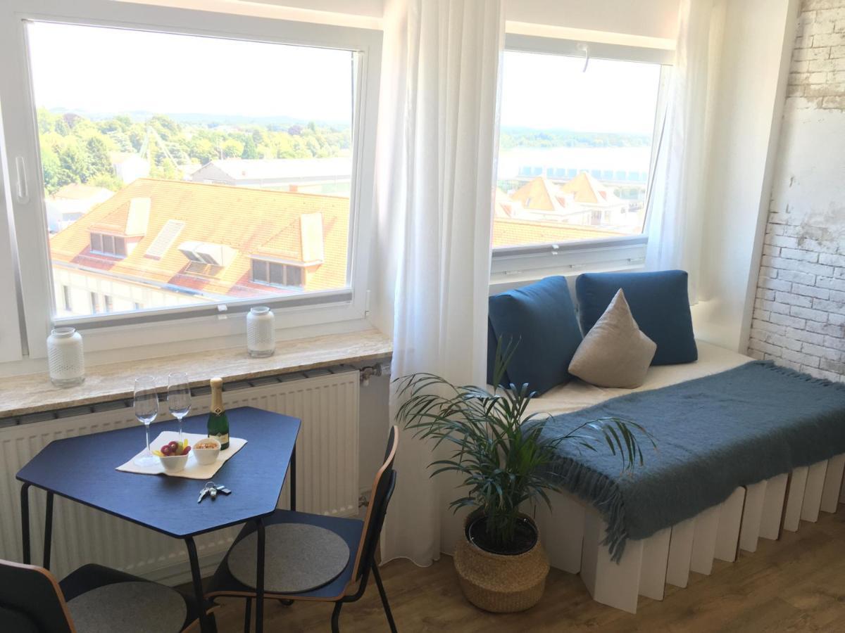 Liebevoll Renoviertes Apartment Mit Panoramablick Friedrichshafen Exterior foto