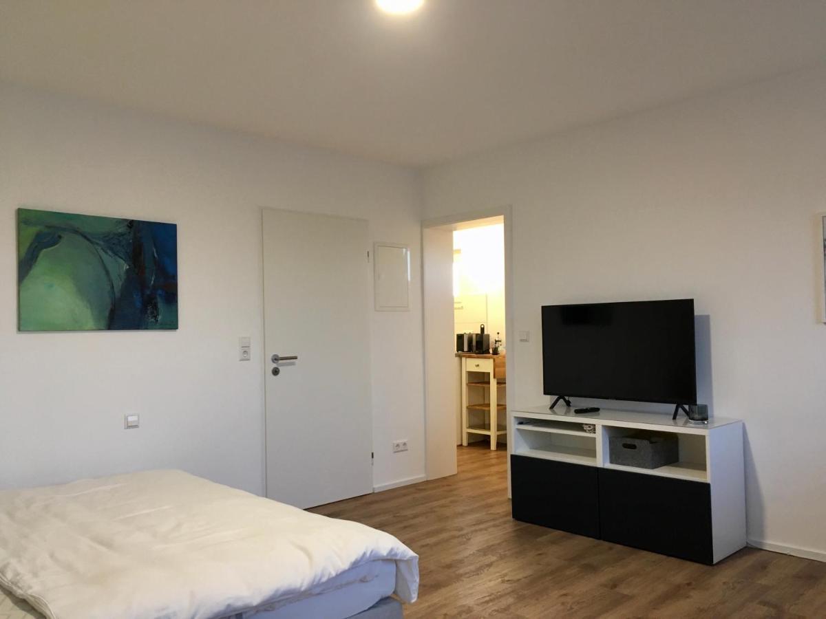 Liebevoll Renoviertes Apartment Mit Panoramablick Friedrichshafen Exterior foto