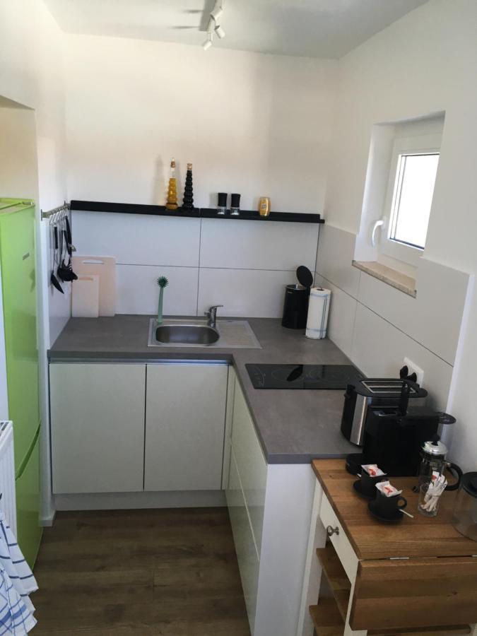 Liebevoll Renoviertes Apartment Mit Panoramablick Friedrichshafen Exterior foto